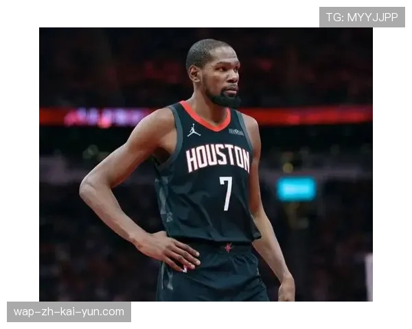 谢泼德关键时刻获信任 乌度卡肯定其攻防两端表现